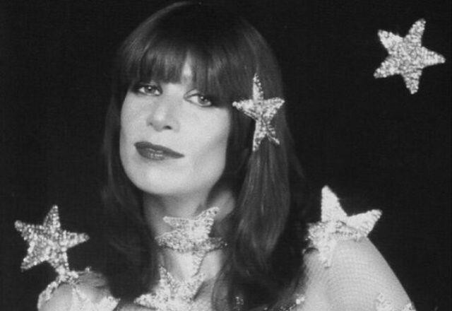 Imagem da noticia Famosos lamentam a morte de Rita Lee: "rainha do rock brasileiro"