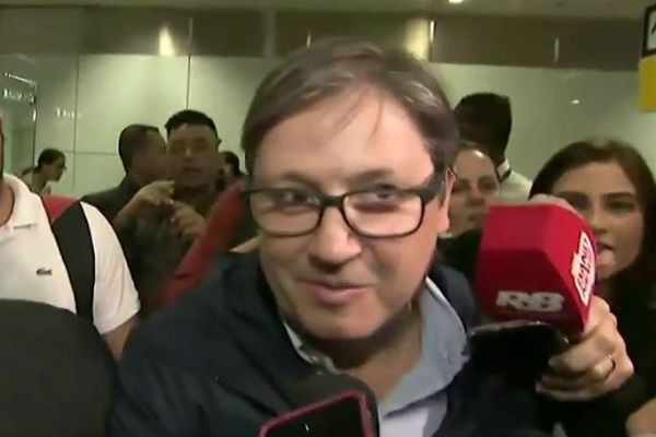 Imagem da noticia Rocha Loures devolve dinheiro ´desaparecido´ de mala de propina