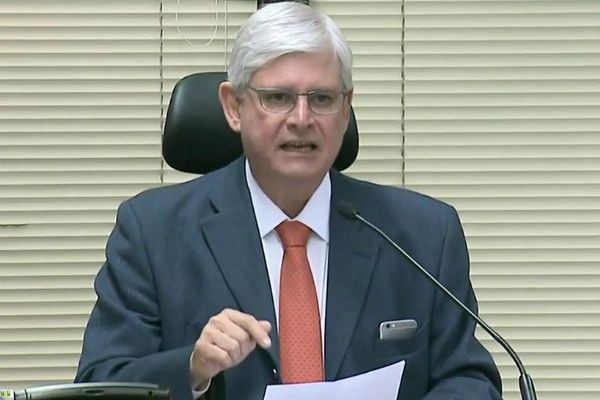 Imagem da noticia Rodrigo Janot abre investigação sobre omissões em delação da JBS