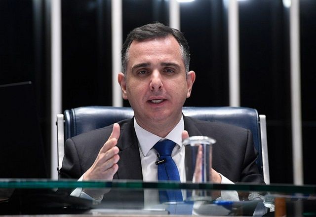 Imagem da noticia Deputados e senadores pressionam Pacheco para devolver medida que reonera folha de pagamento