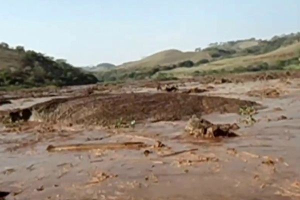 Imagem da noticia Rompimento da barragem de Mariana contaminou até as águas subterrâneas, diz estudo