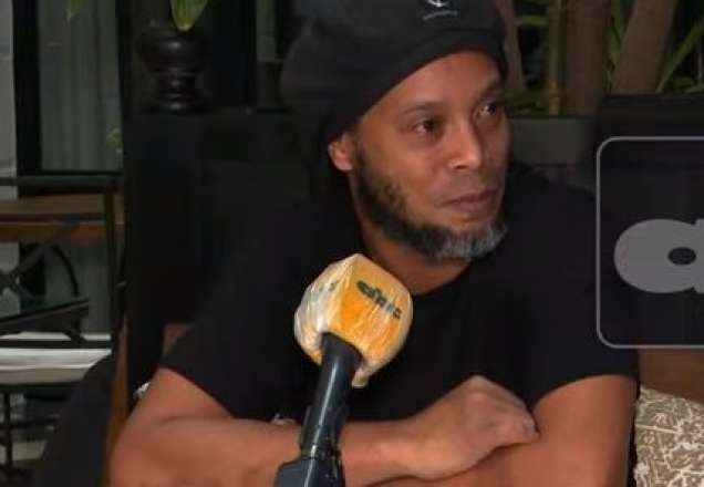 Imagem da noticia Ronaldinho Gaúcho fala pela primeira vez sobre prisão no Paraguai
