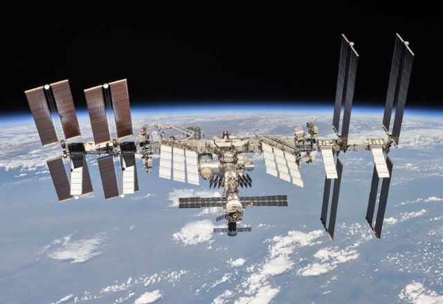 Imagem da noticia Nasa mostra como os astronautas da ISS observaram o eclipse solar; assista ao vídeo