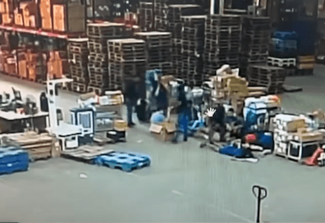 Imagem da noticia Seis integrantes de quadrilha de roubo de carga são presos no RJ