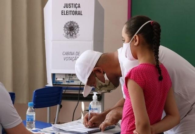 Imagem da noticia Eleitorado jovem pode ser o menor da história; especialistas apontam causas