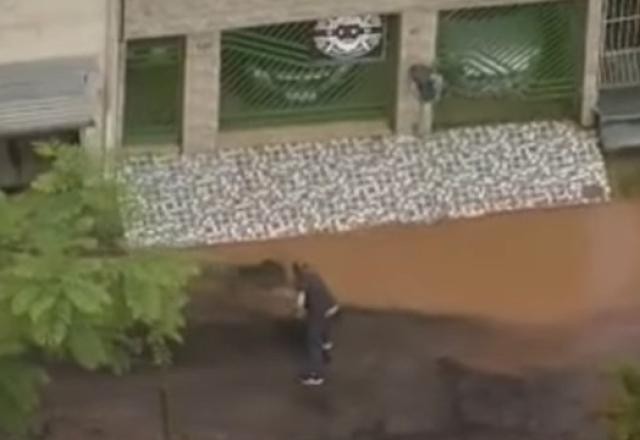 Imagem da noticia Chuvas deixam seis mortos em MG; 13 mil pessoas ficam desabrigadas