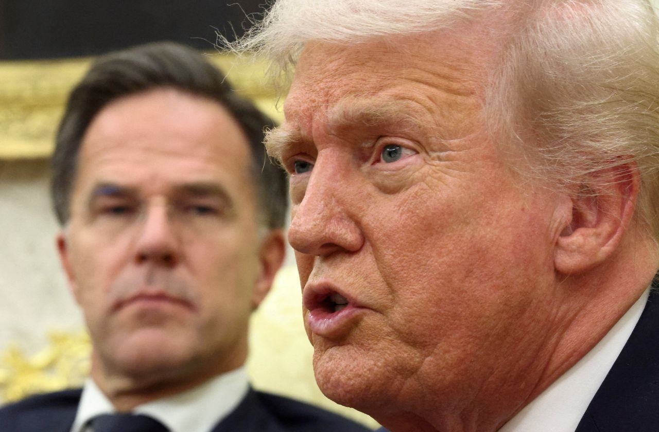 Imagem da noticia Chefe da Otan diz que permanência da Groenlândia na Dinamarca não foi discutida com Trump