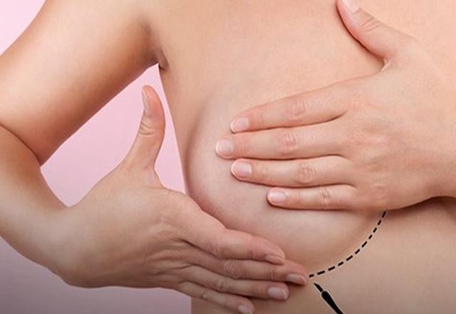 Imagem da noticia Outubro Rosa: cai número de mulheres que fazem mamografia