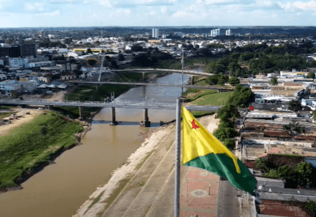 Imagem da noticia Acre decreta emergência em sete cidades por causa da seca 