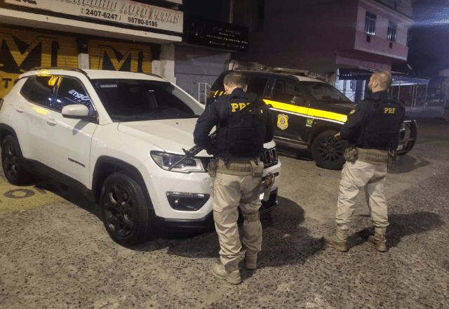 Imagem da noticia Polícia Rodoviária prende assessor de Bebeto com carro roubado e arma no RJ