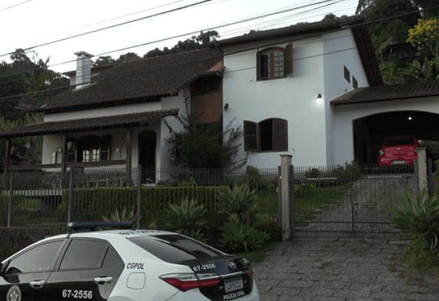 Imagem da noticia Operação do MP mira delegados denunciados por exigir R$ 5 mil para finalizar investigação
