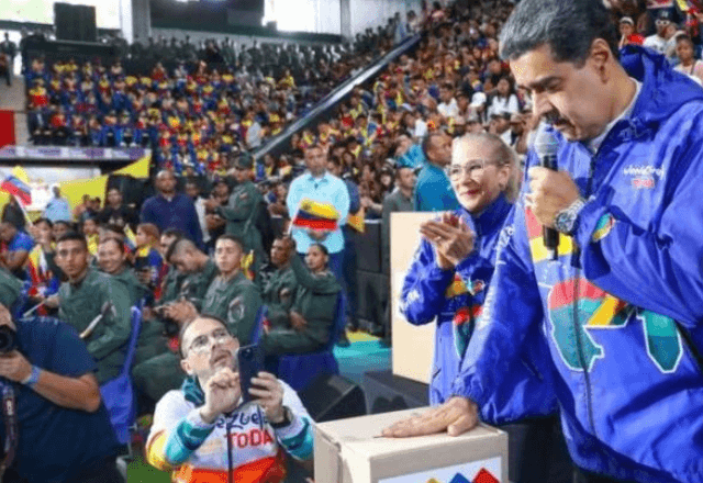 Imagem da noticia Prazo de 72 horas se esgota sem Conselho Nacional Eleitoral da Venezuela divulgar total dos votos