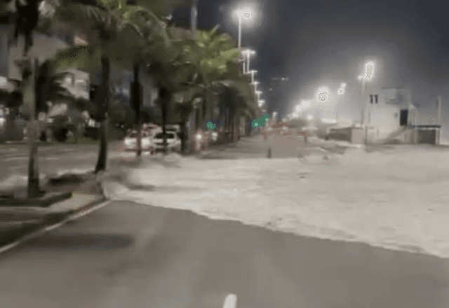 Imagem da noticia Ondas de até 3 metros invadem calçadão da Praia do Leblon, zona sul do Rio