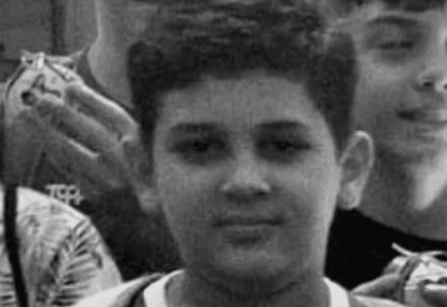 Polícia investiga morte de criança eletrocutada em escolinha de futebol no RJ