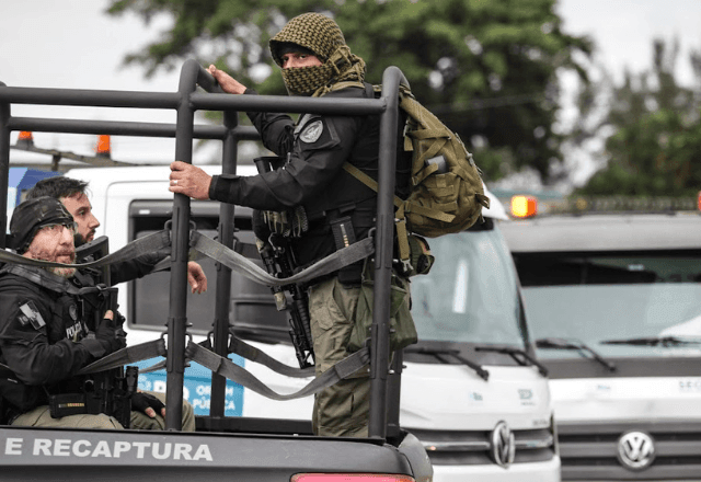 Imagem da noticia Sobe para 36 o número de presos na megaoperação no Rio de Janeiro
