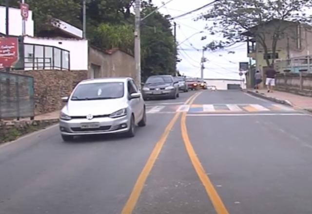 Imagem da noticia Menino de 8 anos morre após ser baleado em perseguição policial