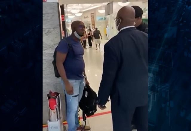 Imagem da noticia Zara fecha acordo com homem negro acusado de furto e vai indenizá-lo