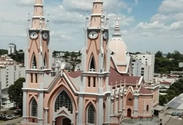 Imagem da noticia Bispo católico é acusado de estupro de vulnerável no RS