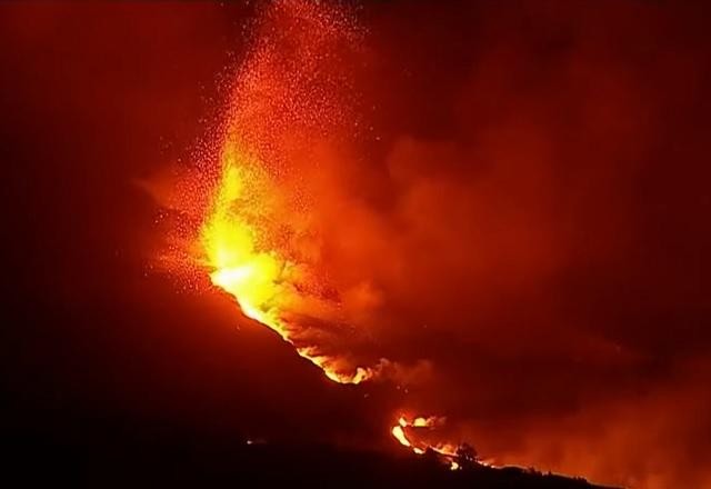 Imagem da noticia Erupção de vulcão em La Palma continua causando estragos após quase 1 mês