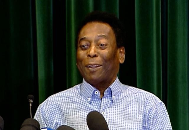 Imagem da noticia Problemas de saúde de Pelé começaram há dez anos; relembre