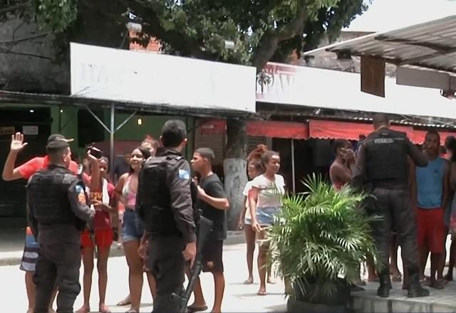 Imagem da noticia Inocente é morto em tiroteio entre PMs e traficantes no Rio de Janeiro