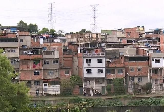 Área ocupada por favelas cresce 51% em 35 anos, mostra pesquisa