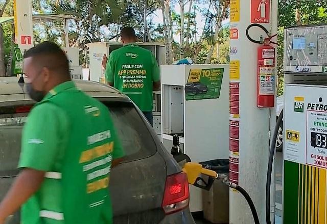 Imagem da noticia Notícia falsa sobre corte de imposto causa confusão em postos de combustíveis