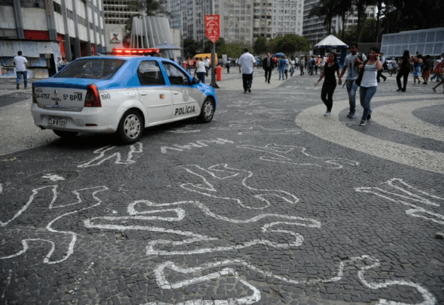 Imagem da noticia Brasil registra queda de assassinatos pelo quinto ano consecutivo; Bahia e Rio lideram números