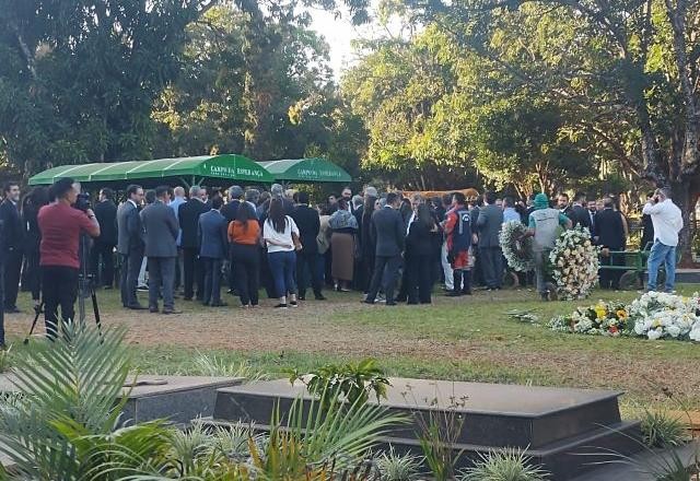 Imagem da noticia Sepúlveda Pertence, ministro aposentado do Supremo, é sepultado em Brasília