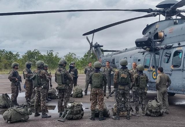 Imagem da noticia Território Yanomami: militares querem "zerar" presença de garimpeiros ilegais