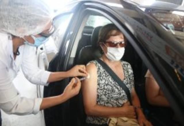 Imagem da noticia SP irá vacinar idosos entre 70 e 71 anos a partir de 29 de março
