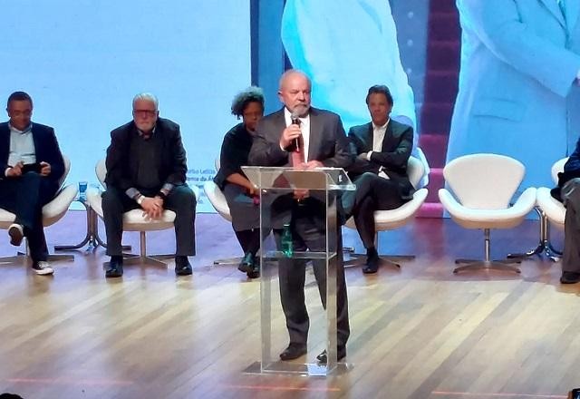 Imagem da noticia Lula: "Se eu ganhar eleição, voltaremos a ter política externa ativa e altiva"
