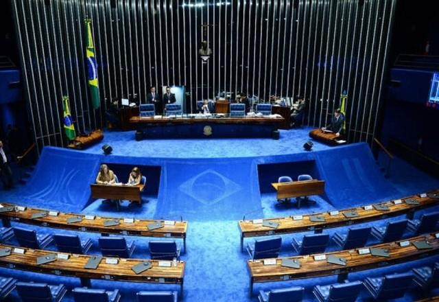 Imagem da noticia CCJ do Senado discute flexibilização do porte de armas para caçadores