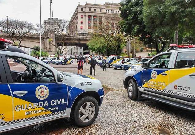 Imagem da noticia SP: Prefeitura proíbe "mata-leão" em abordagens da Guarda Civil