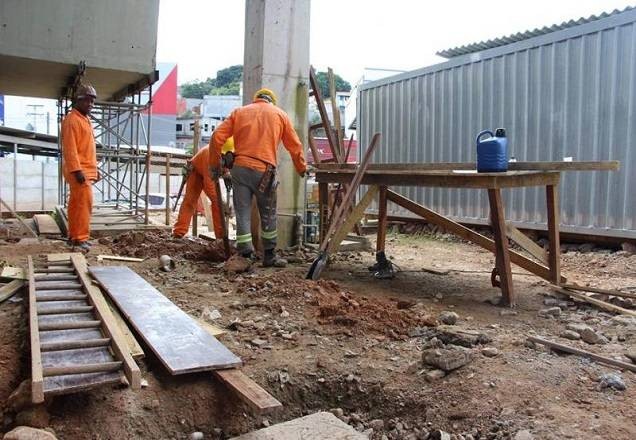 Imagem da noticia SP: obras com atraso chegaram a mais de R$ 50 bilhões