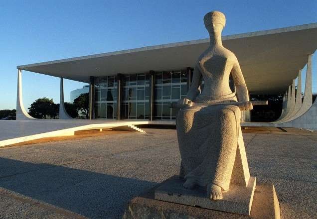 Imagem da noticia STF conclui que inquérito das "fake news" é legal e deve ser mantido