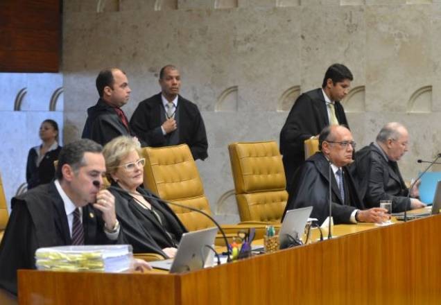 Imagem da noticia STF decide: verba e tempo eleitorais iguais para negros e brancos