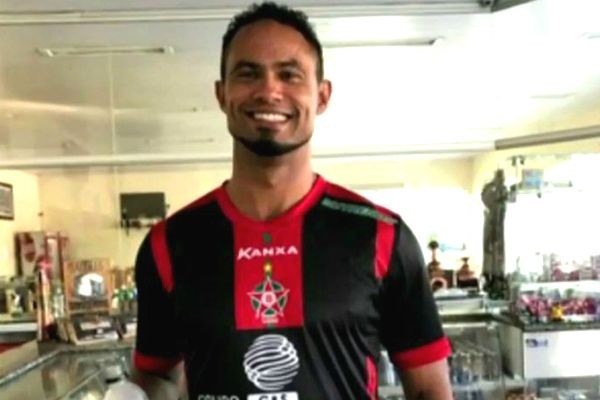 Imagem da noticia STF determina volta do goleiro Bruno para a prisão