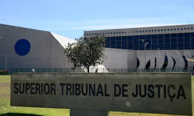 Imagem da noticia Brasil Agora: STJ decide que suspeitos podem ser absolvidos por falta de câmera corporal em PMs