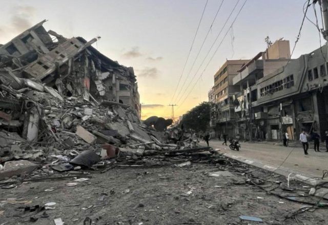 Imagem da noticia Cidade de Rafah, no sul de Gaza, é alvo de intensos ataques israelenses