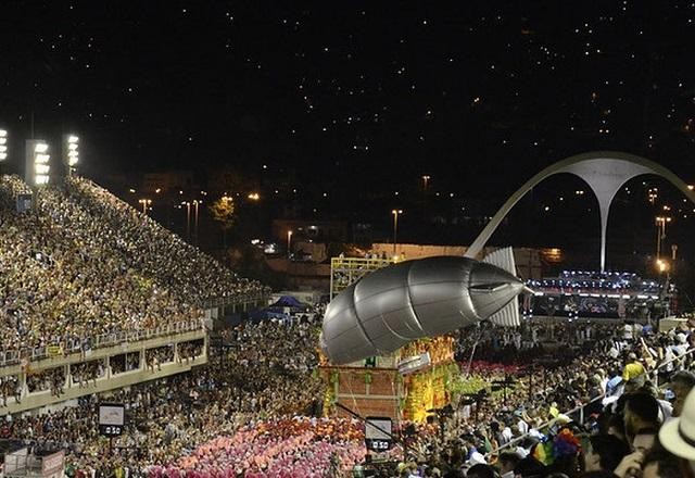 Imagem da noticia Entre ingressos e confetes: os direitos de quem tem entradas para o carnaval