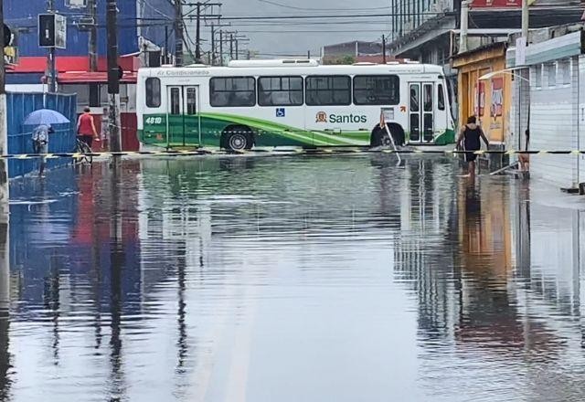 Litoral Sul de SP também tem alagamentos, deslizamentos e interdições