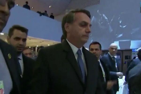 ´Se o Flávio errou, terá que pagar´, diz Jair Bolsonaro em entrevista