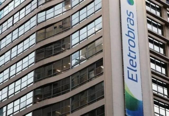 Imagem da noticia Privatização: Eletrobras oferta ações, mas há risco de cancelamento
