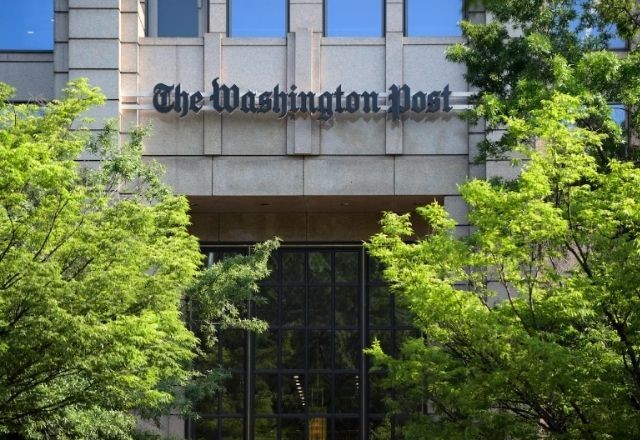 Imagem da noticia Repórter do Washington Post é alvo de buscas do FBI, diz jornal