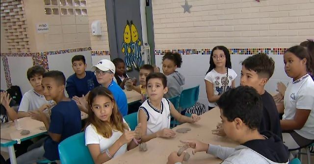 Imagem da noticia Pesquisa da OCDE avalia impacto das qualidades socioemocionais na vida de estudantes