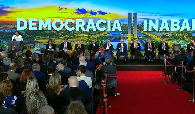 Imagem da noticia 13 governadores não participam de ato em defesa da democracia, em Brasília