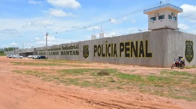 Detenta trans morre após ser agredida em presídio masculino de Mato Grosso