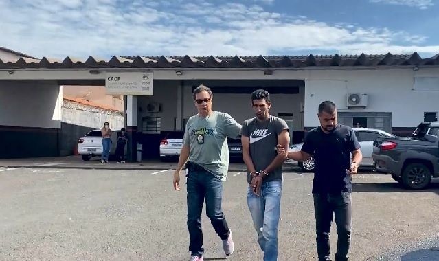 Imagem da noticia Suspeito de assassinar o galerista norte-americano presta novo depoimento no Rio