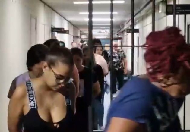 Imagem da noticia Polícia prende 23 pessoas que aplicavam golpes em comerciantes de sete estados